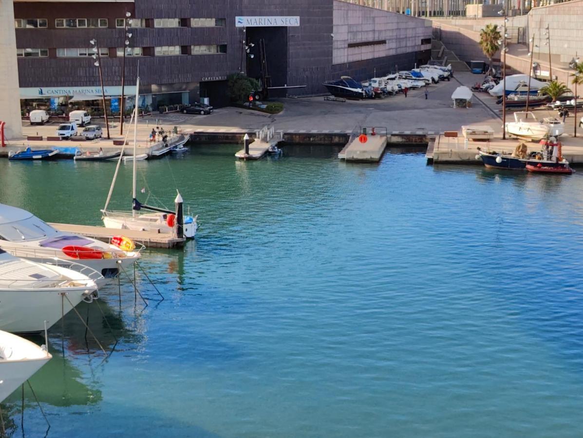 Voyager Sant Adria de Besos Exterior foto