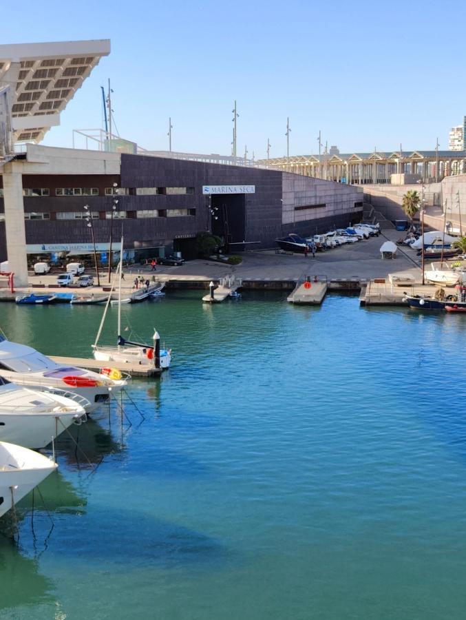 Voyager Sant Adria de Besos Exterior foto